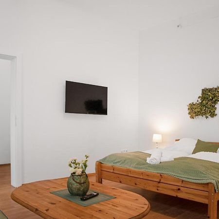 Elegant 2Br Apartment - Near Bahnhof Wien Meidling Exteriér fotografie